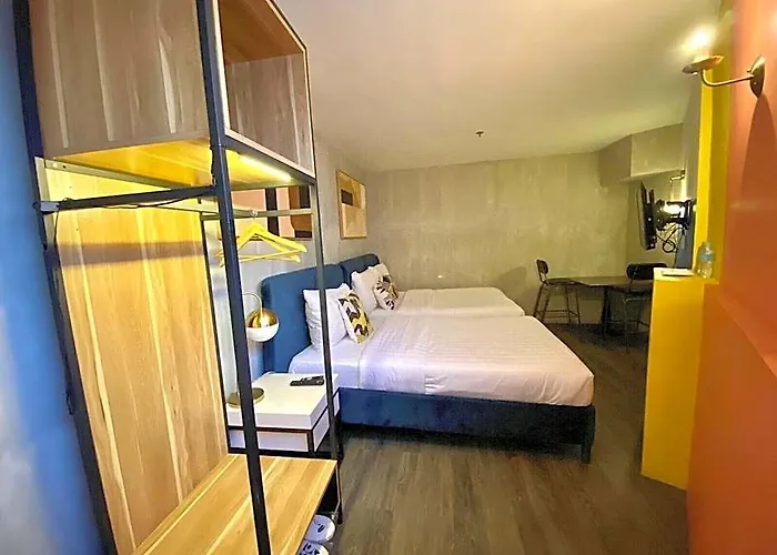 Citizen 3* Manilla
